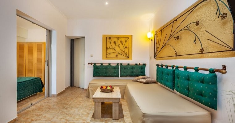 GRČKA SA AUTOBUSKIM PREVOZOM- HOTEL PHILOXENIA 4* PEFKOHORI 6